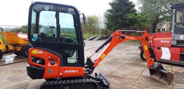 Mini-pelle Kubota KX016-4, 1T6, 2022