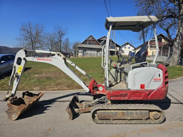 Mini-pelle Takeuchi TB216, 1T7, 2014 – Image 3